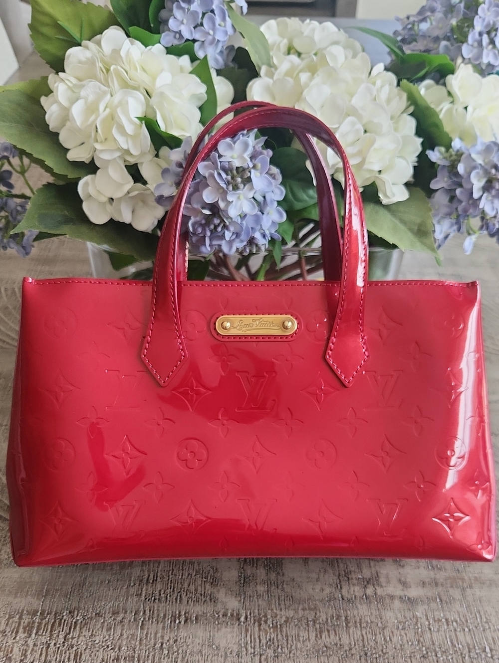Louis Vuitton Wilshire PM Monogram Vernis Red Tote Handbag + LV Box